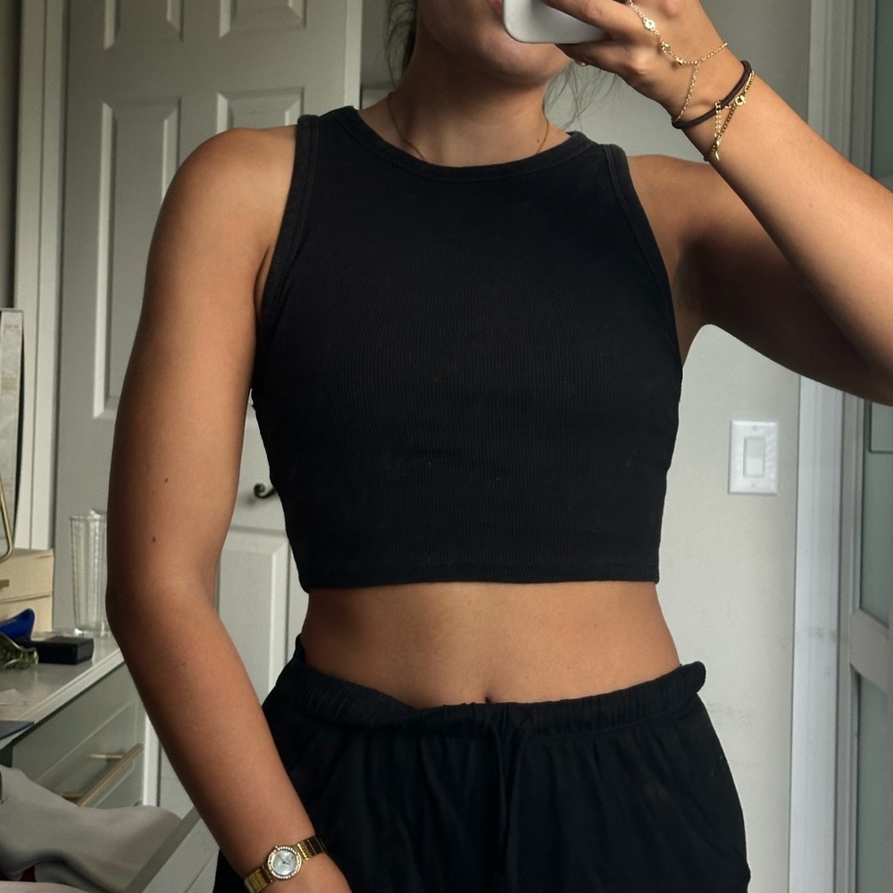 zara black tank